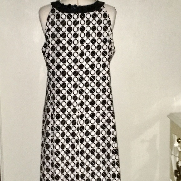 🖤Chic Print Work Dress🖤 - Picture 2 of 7